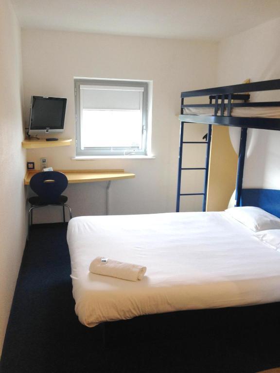 Ibis Budget Newport Exterior foto